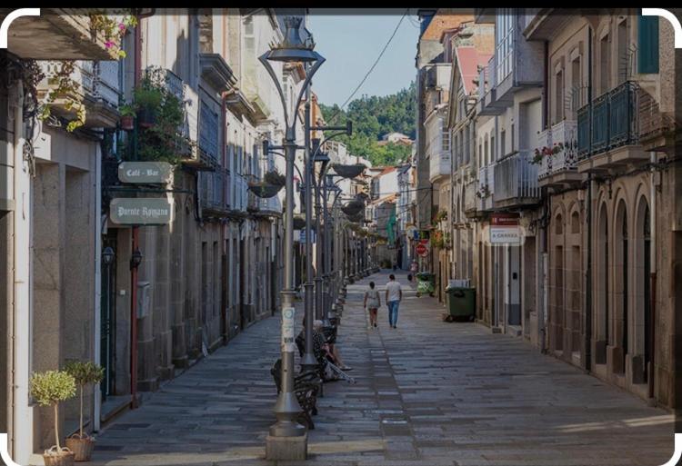Un Rincon Romano Caldas De Reis Exteriör bild